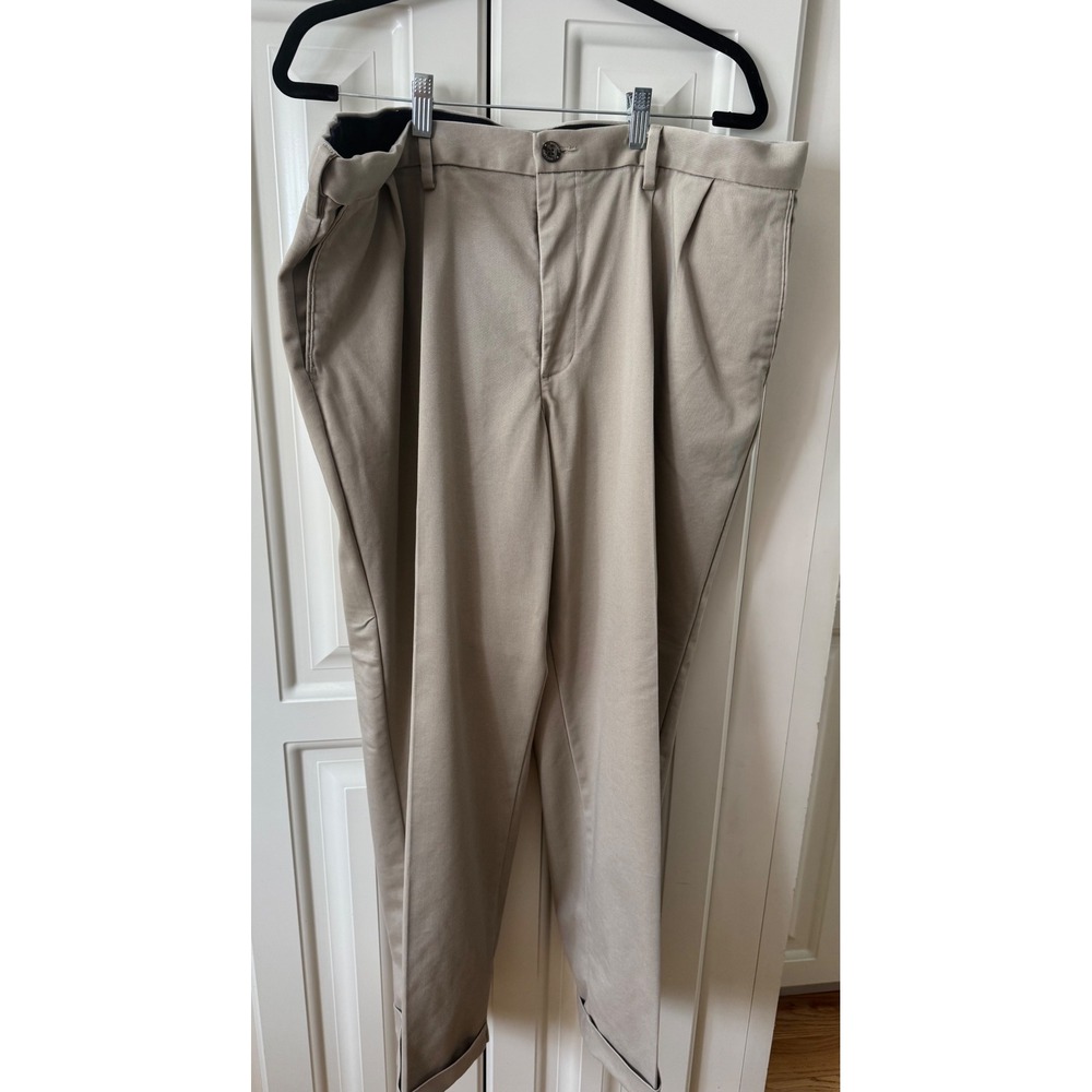 Mens Dockers‎ W40 L29 Pleated Khaki Dress Pants, Relaxed Fit, Beige Chinos